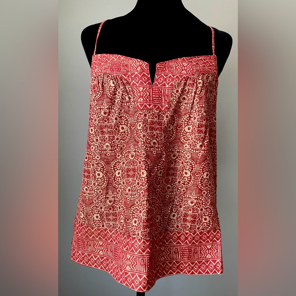 BCBG Max Azria Red and Beige Notched Neck Cami with Gold Contrast Thread